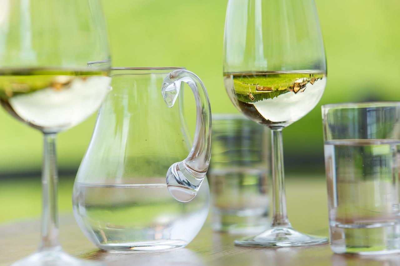 瑟特乐格斯阿而帕弗菲丽恩斯瓦特酒店 格赖芬堡 外观 照片